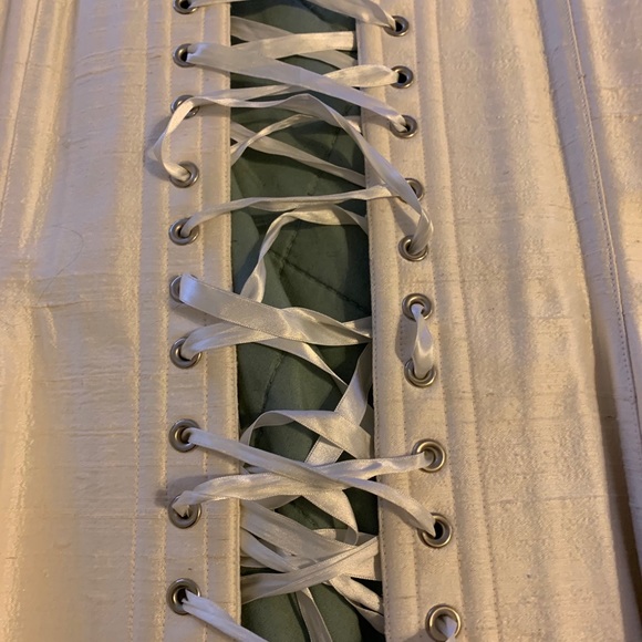 Custom made corset! One of a kind. - Picture 4 of 7